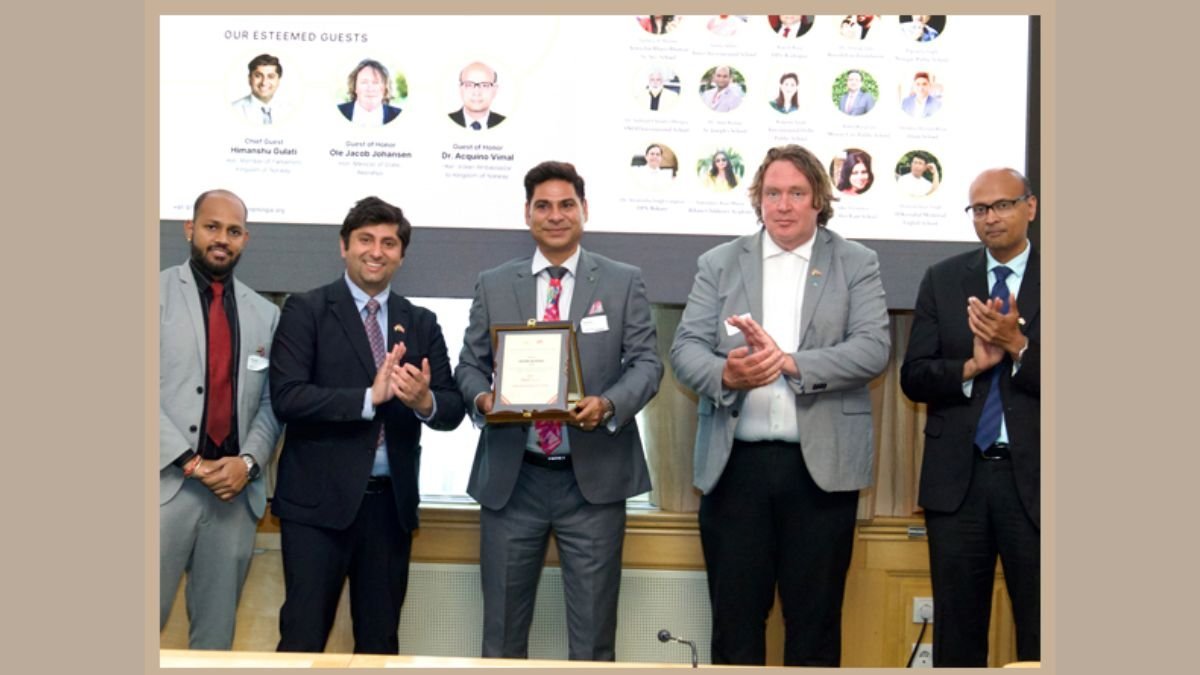 Doon School Srinagar Honored with Prestigious Award at Mind Mingle’s Indo-Norway International Education Summit