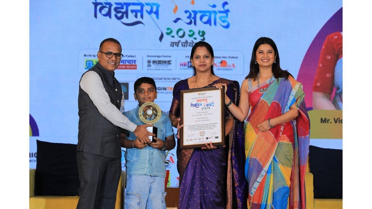 Best Makeup Artist In Beed – Mr. Vidya Santosh Jadhav